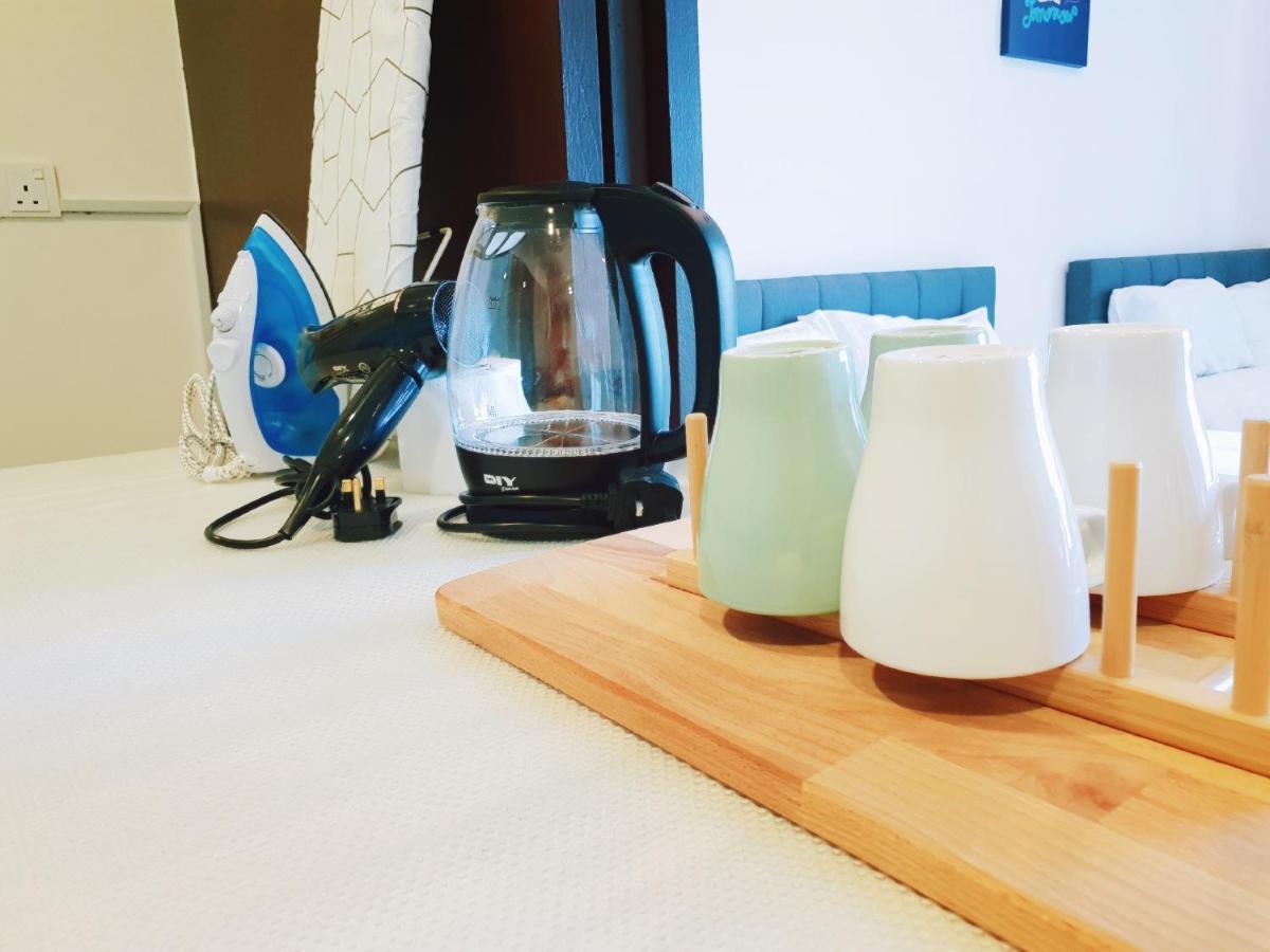 Simple No 6- Trefoil Setia Alam- Near Setia Convention Centre Bed & Breakfast Шах Алам Екстериор снимка
